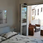 Incantevole Con Piscina 팔라우